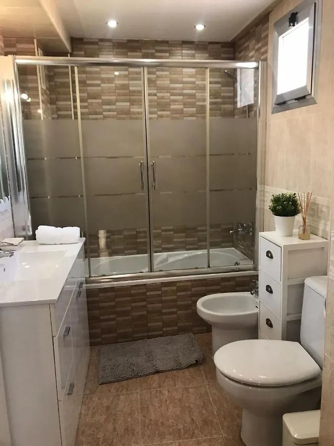 Apartamento Con Parking Gratis En El Centro, 2 Dormitorios Almeria Spain