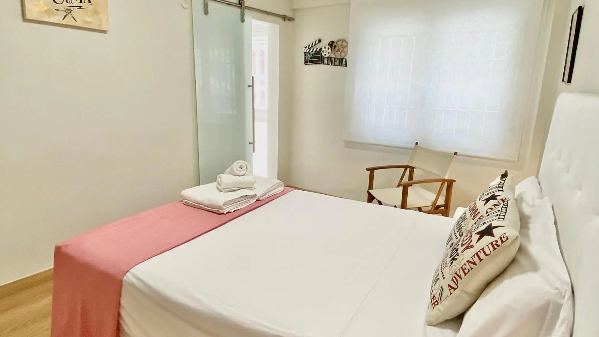 Apartamento Con Parking Gratis En El Centro, 2 Dormitorios Almeria 0*,  Spain